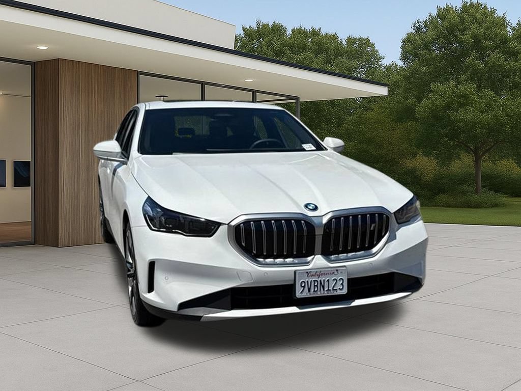 Used 2026 BMW i5 eDrive40 w/ Premium Package RWD image 5