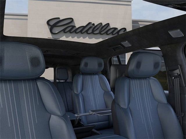 Used 2025 Cadillac Escalade IQ Luxury 2 image 24