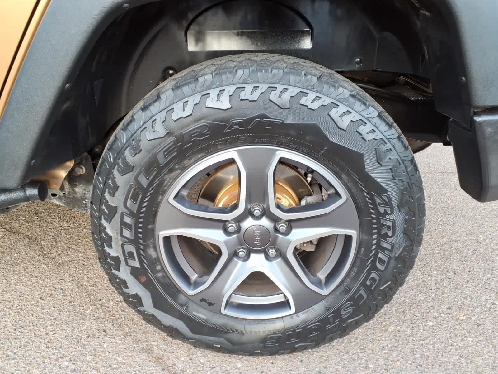 Used 2015 Jeep Wrangler Unlimited Sport AWD/4WD image 8