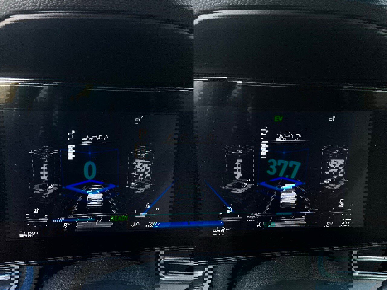 Used 2025 Hyundai Elantra Limited image 40