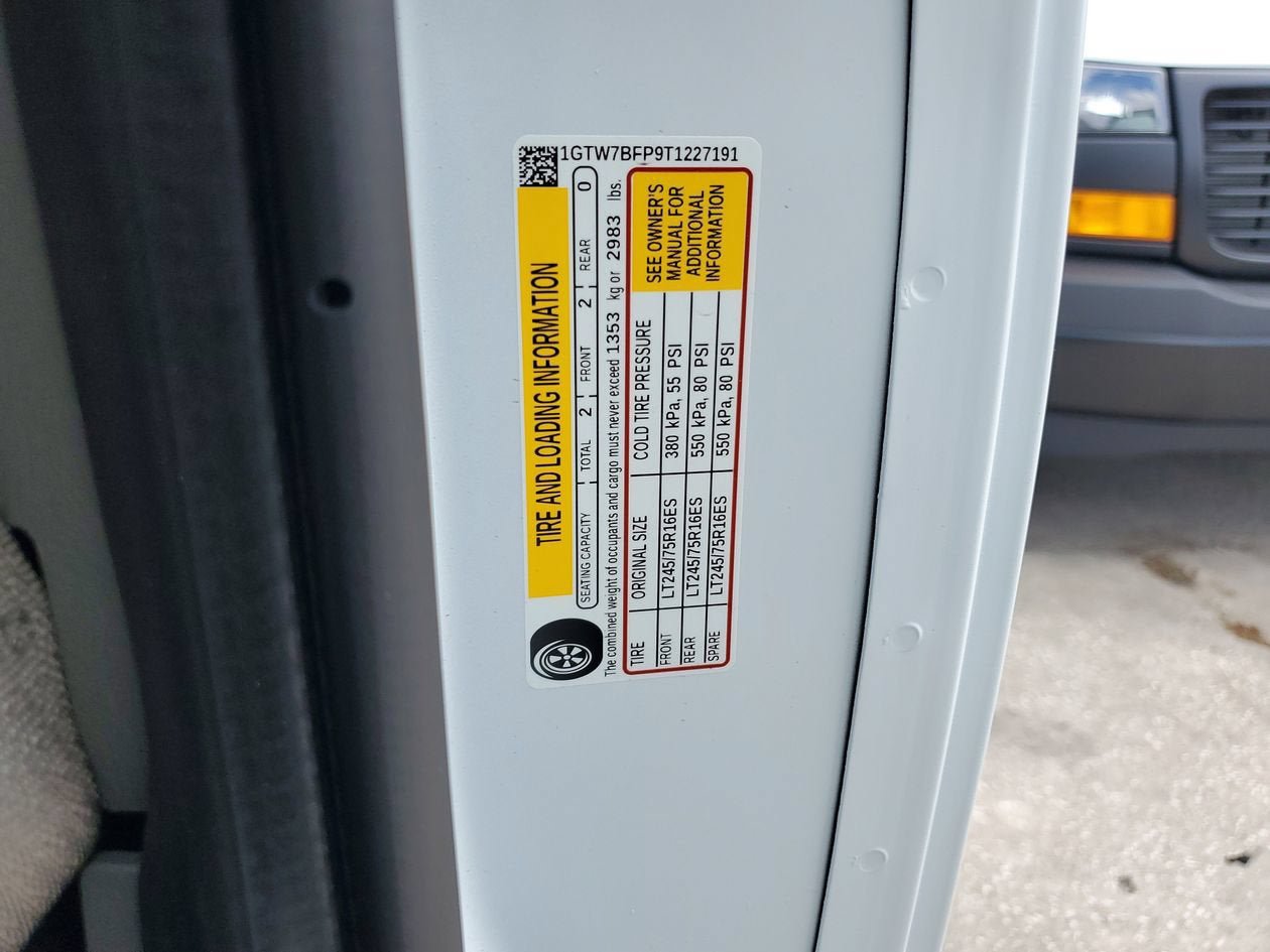 New 2026 GMC Savana 2500 Extended RWD image 28
