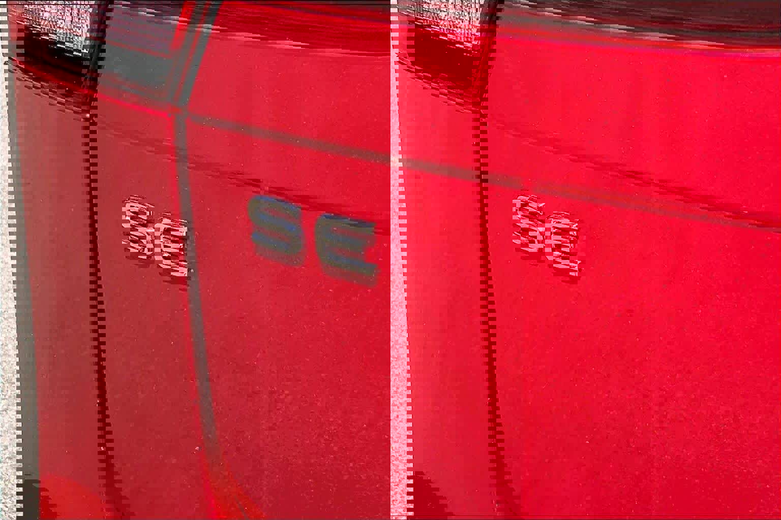 Used 2024 Volkswagen Tiguan SE w/ Panoramic Sunroof Package AWD/4WD image 10