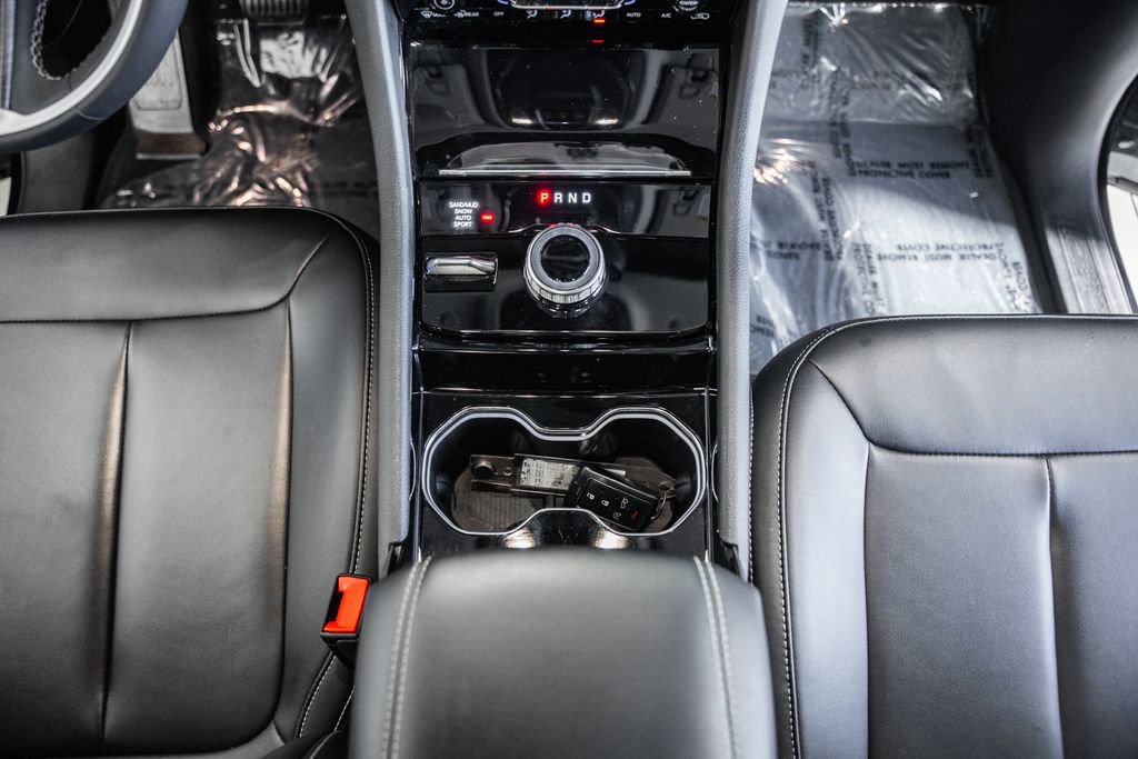 Certified 2023 Jeep Grand Cherokee Limited w/ Black Appearance Package image 29