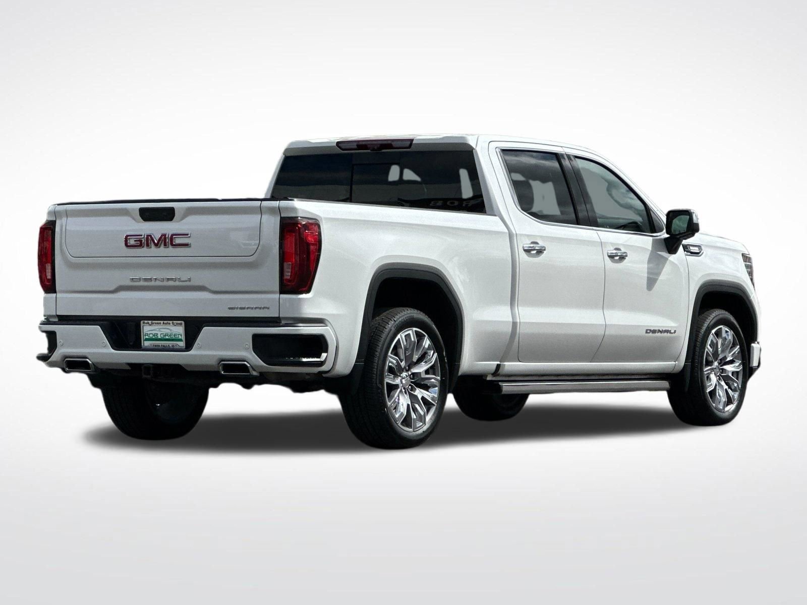 Used 2022 GMC Sierra 1500 Denali w/ Denali Reserve Package AWD/4WD image 3