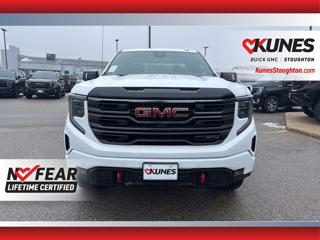 Used 2025 GMC Sierra 1500 AT4 image 5