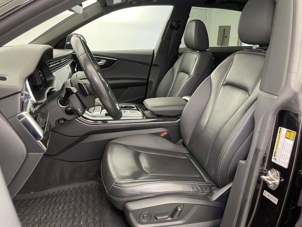 Used 2019 Audi Q8 Premium Plus image 5