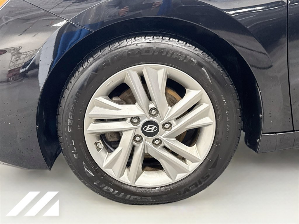 Used 2020 Hyundai Elantra Value Edition FWD image 31