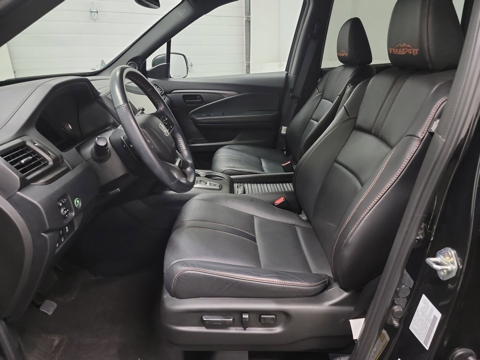 Used 2023 Honda Passport TrailSport image 12