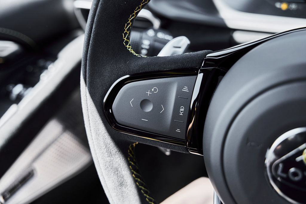Used 2026 Lotus Emira SE RWD image 47