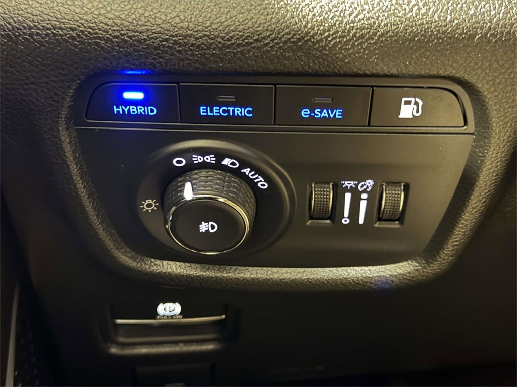 Certified 2024 Jeep Grand Cherokee Limited 4xe image 22