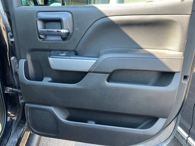 Used 2018 Chevrolet Silverado 1500 LTZ Z71 w/ LTZ Plus Package AWD/4WD image 14