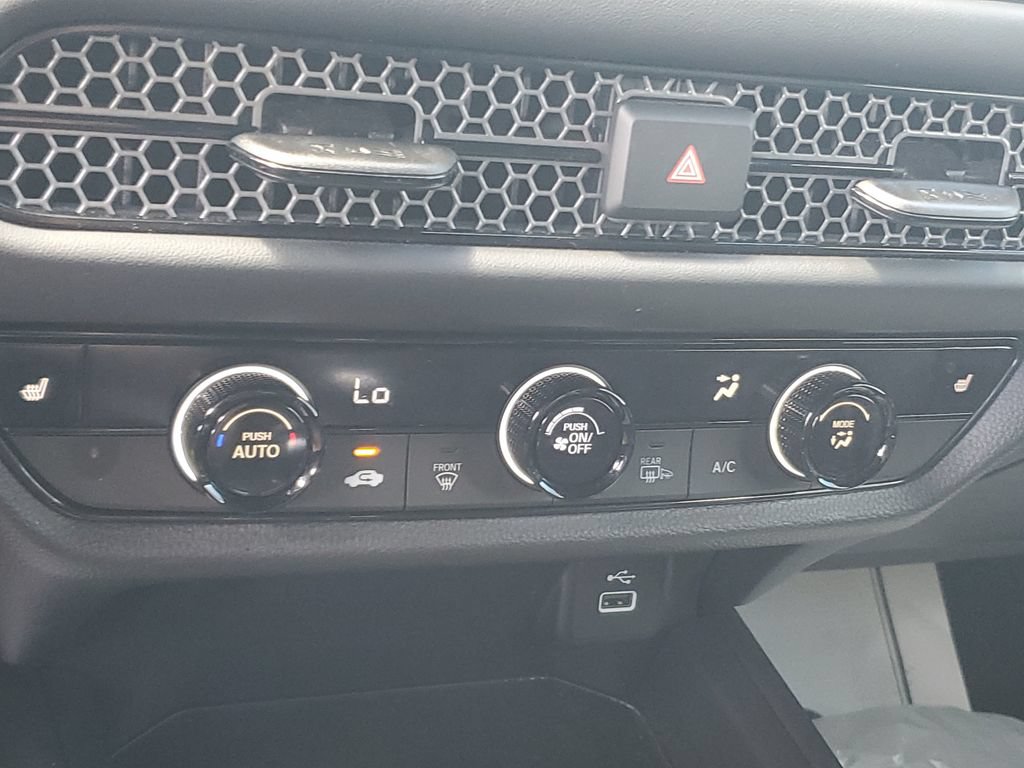 Used 2025 Honda HR-V Sport image 29