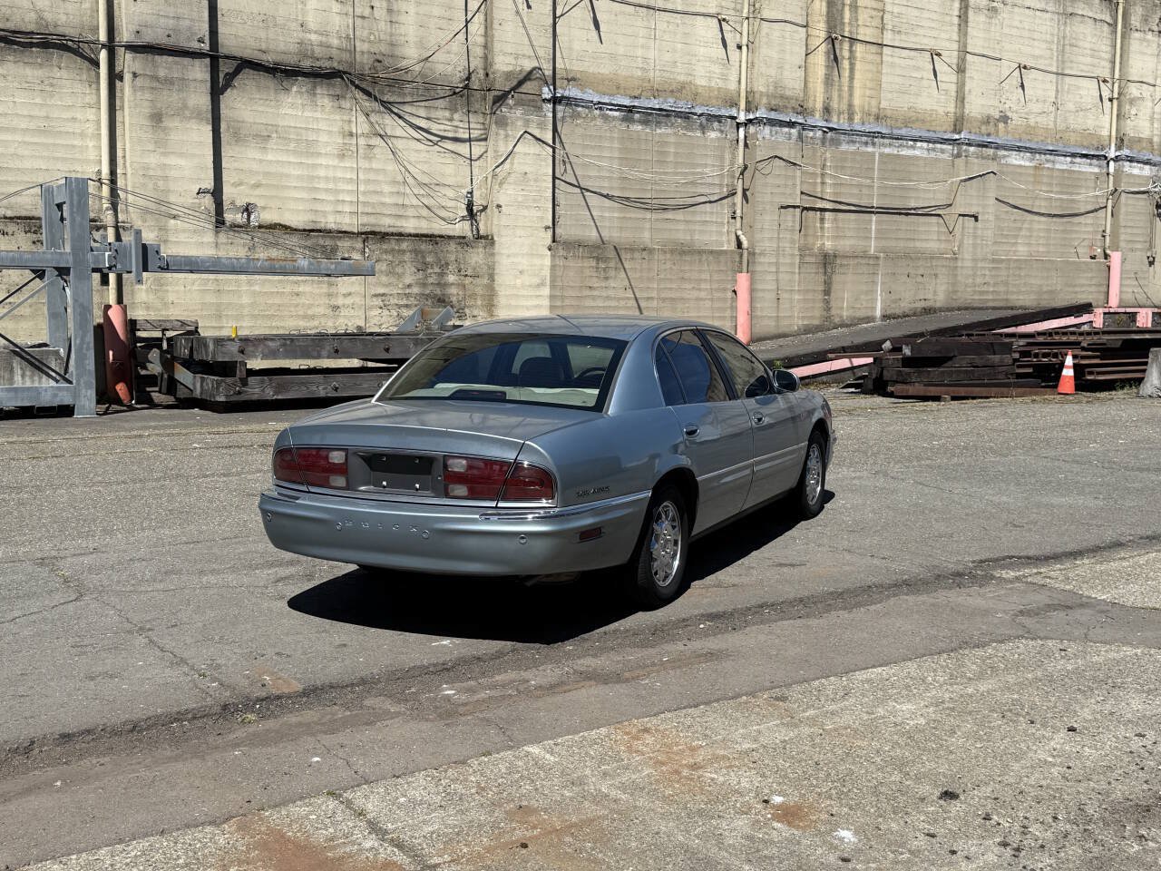 Used 2004 Buick Park Avenue w/ Prestige Feature Package FWD image 10