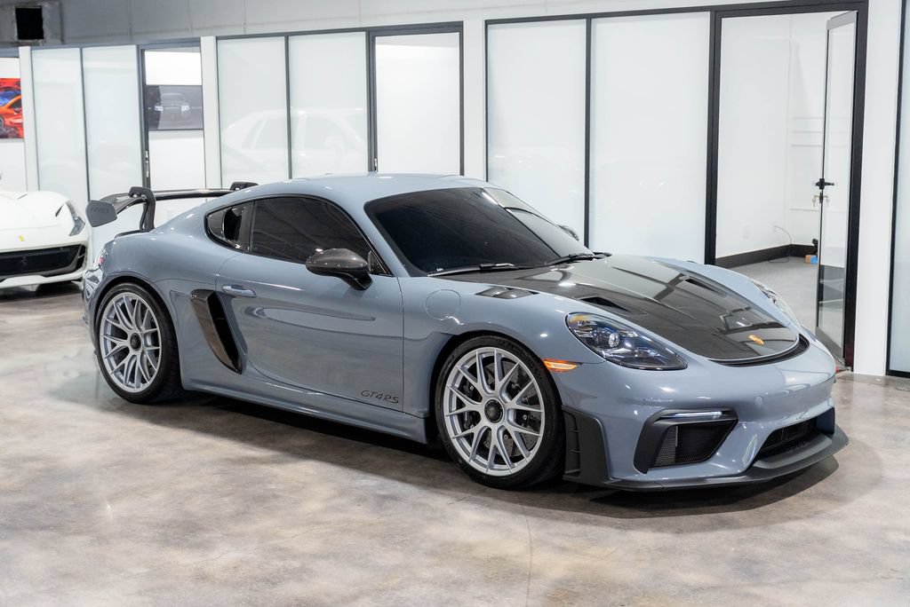 Used 2024 Porsche 718 Cayman GT4 RS RWD image 4