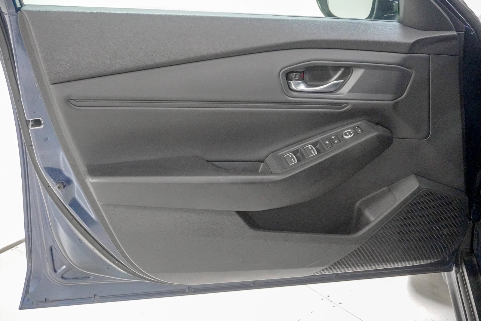 Used 2024 Honda Accord EX image 17