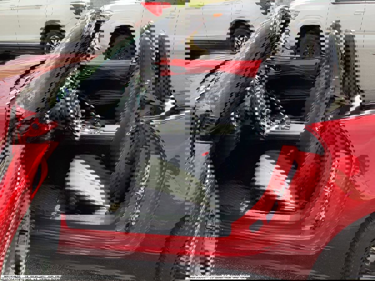 Used 2025 MAZDA MX-5 Miata Grand Touring image 12