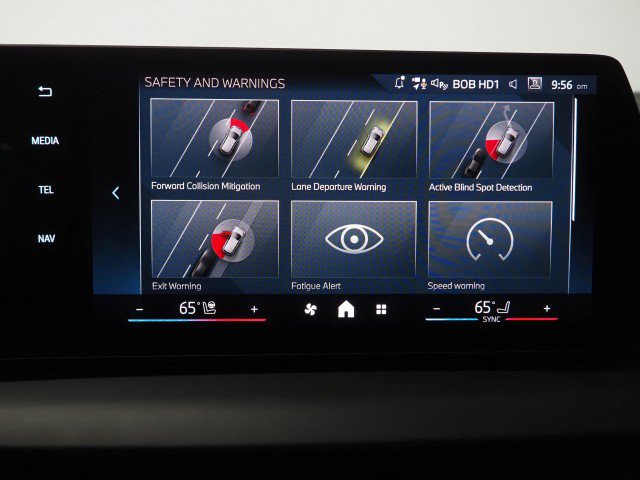 Used 2026 BMW 228i w/ Technology Package FWD image 39