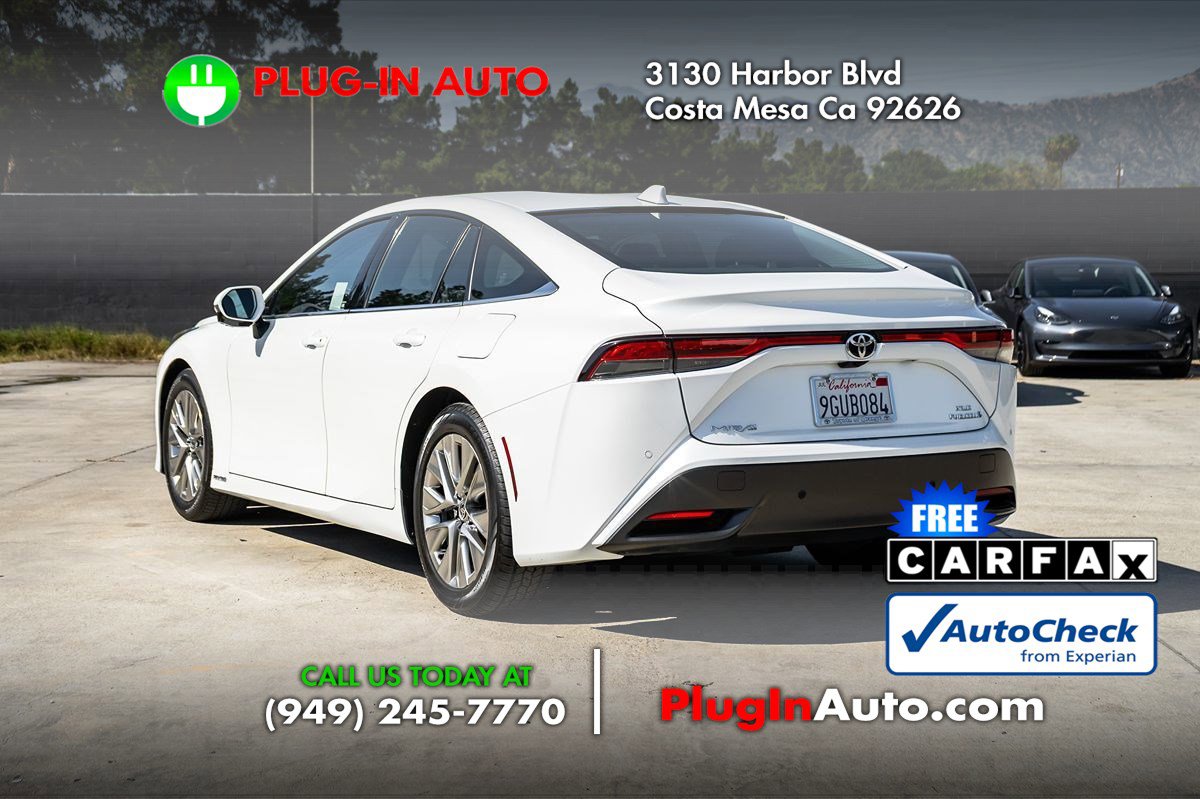 Used 2023 Toyota Mirai XLE w/ Advanced Technology Package RWD image 2