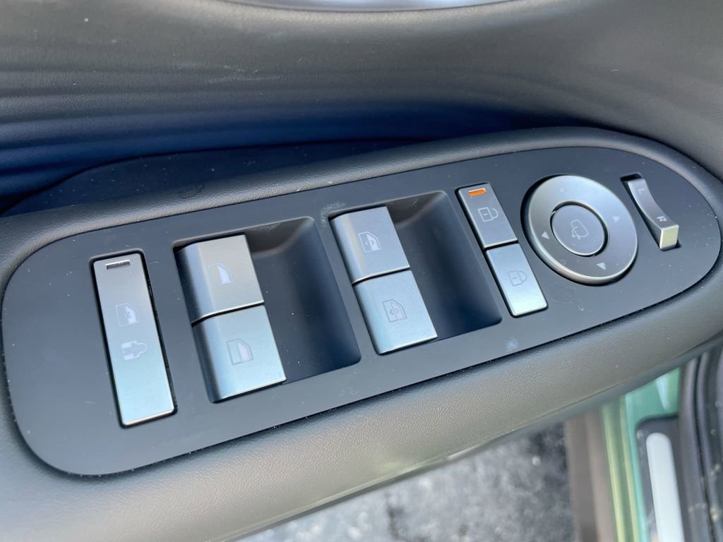 New 2026 Hyundai Ioniq 9 SEL image 38