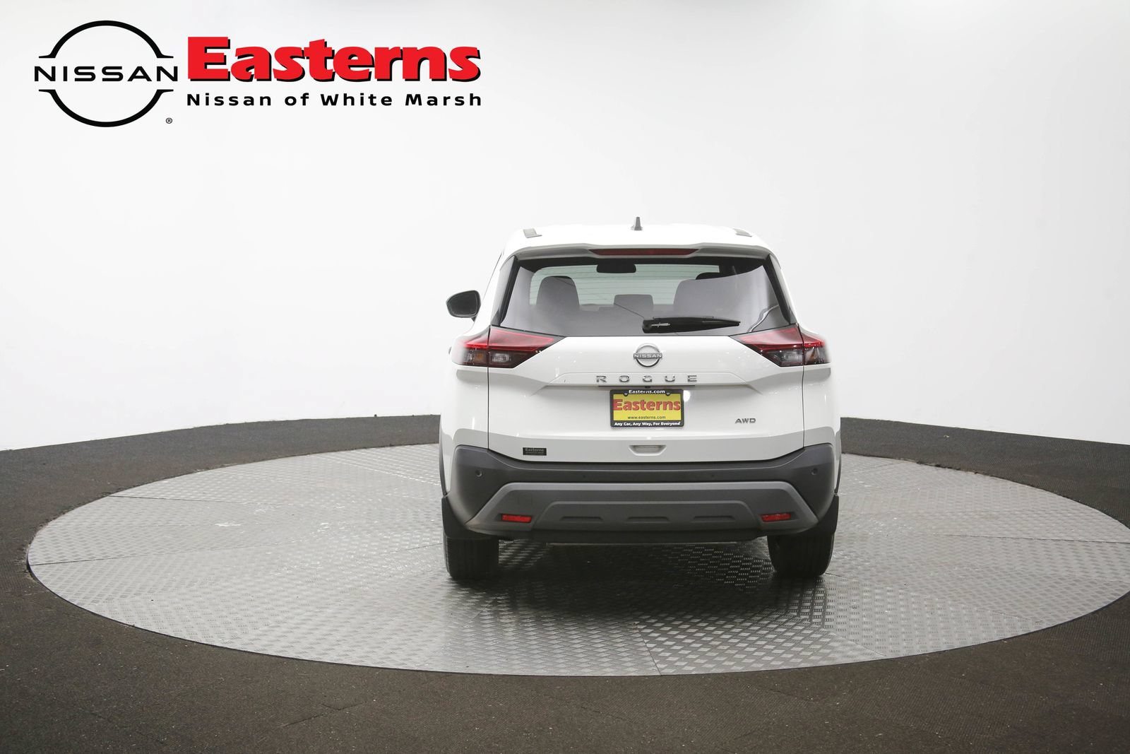 Used 2023 Nissan Rogue S AWD/4WD image 36