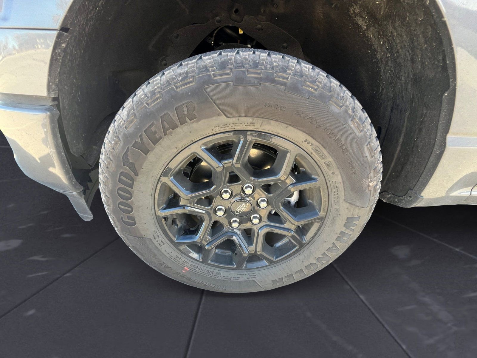 Used 2025 Ford F150 STX image 11