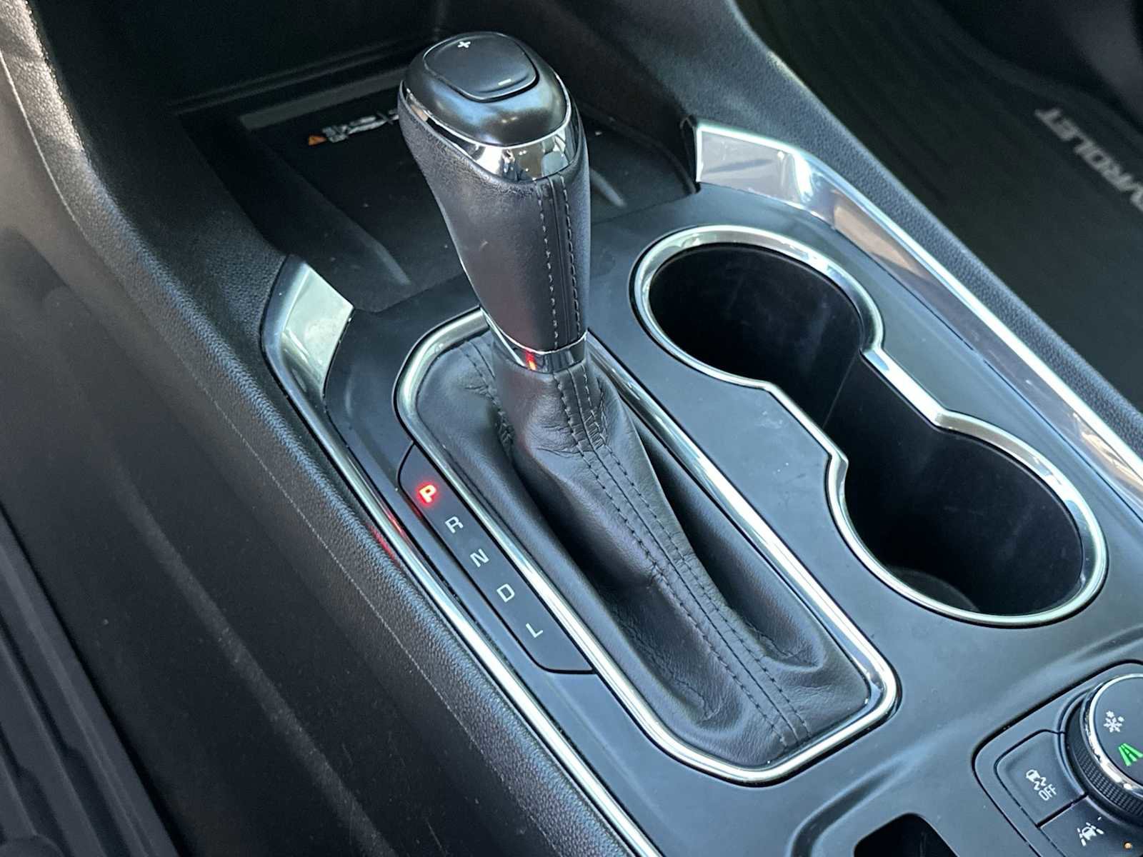 Certified 2020 Chevrolet Traverse Premier FWD image 23
