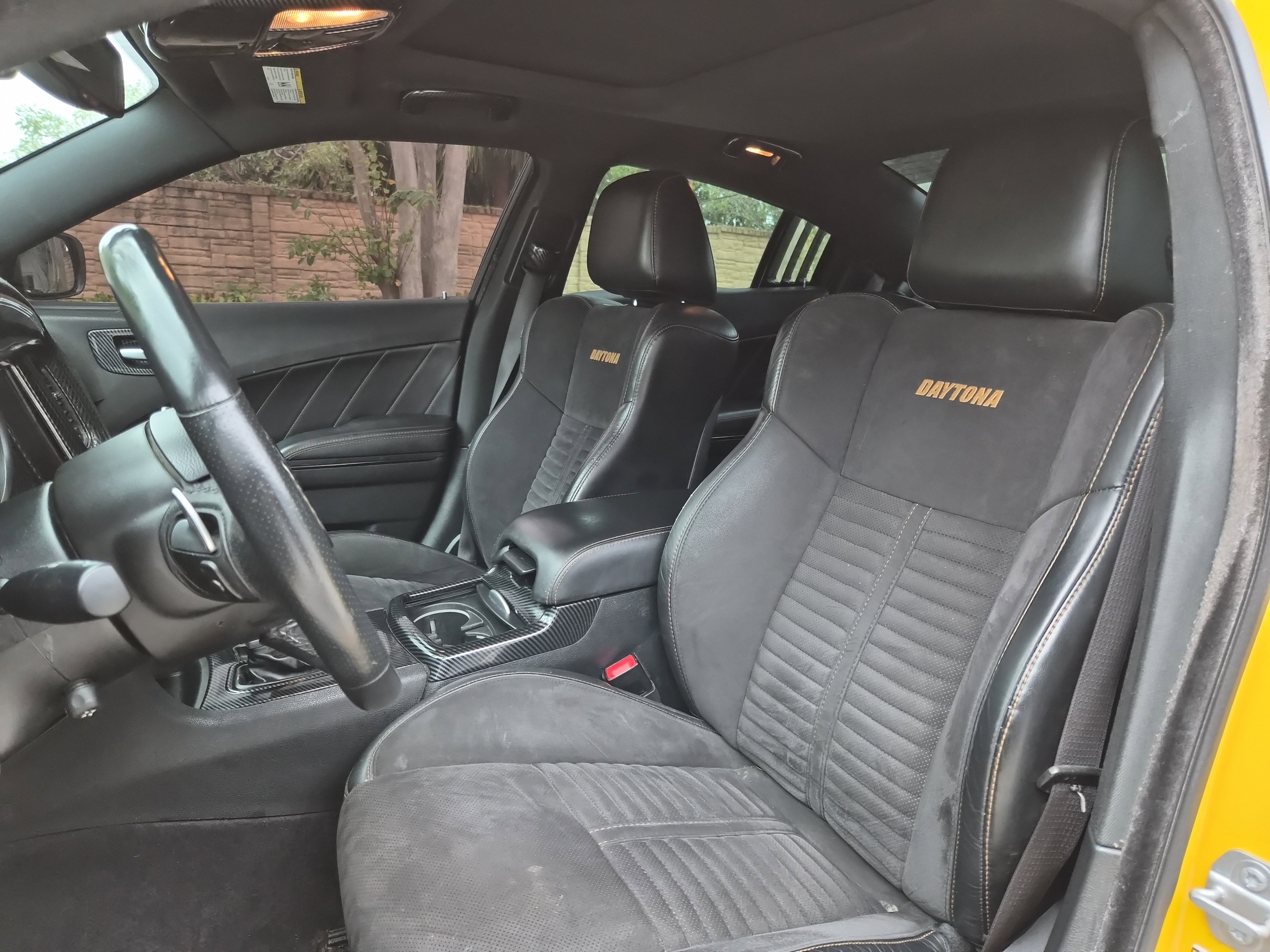 Used 2017 Dodge Charger R/T image 22