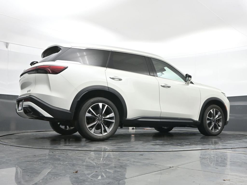 Used 2023 INFINITI QX60 Luxe image 44