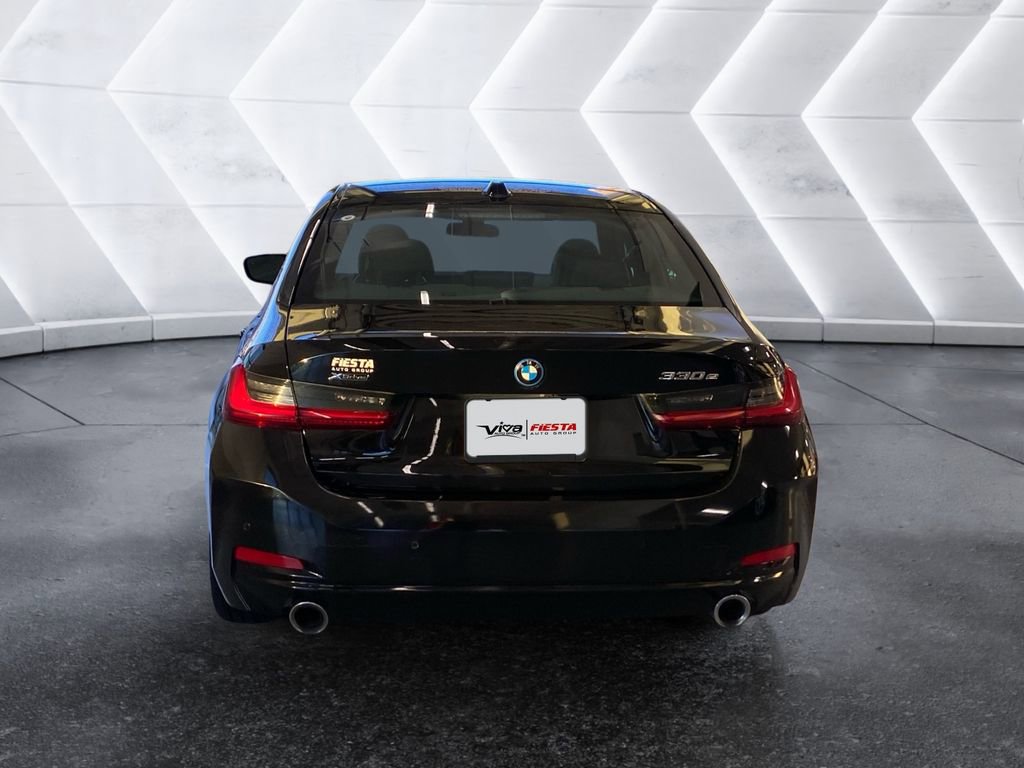 Used 2024 BMW 330e xDrive image 5