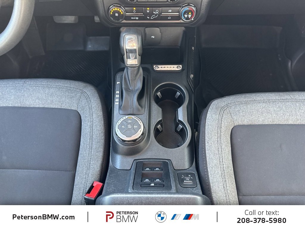 Used 2023 Ford Bronco 4-Door image 2