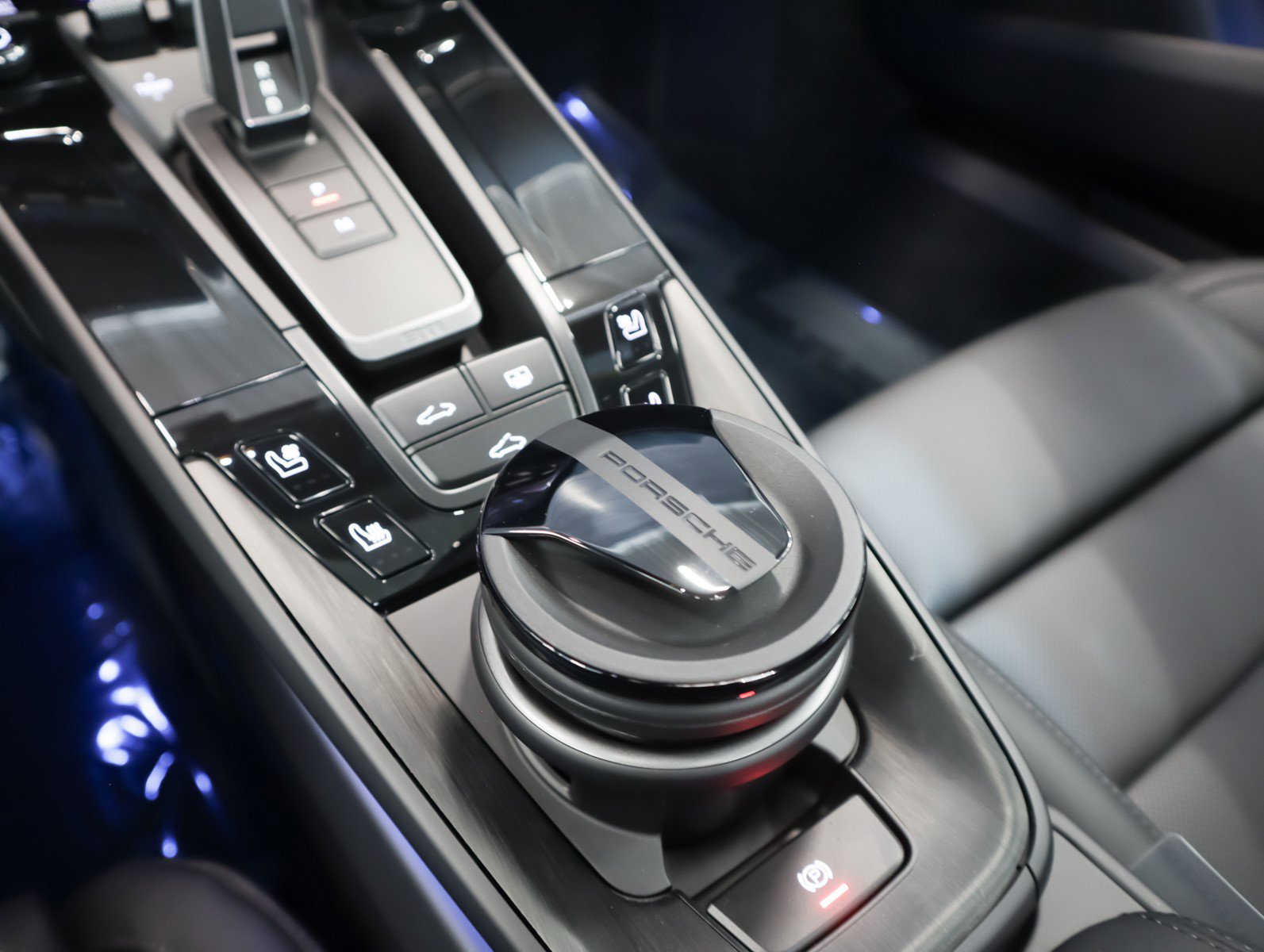 Used 2026 Porsche 911 Carrera 4 GTS image 20