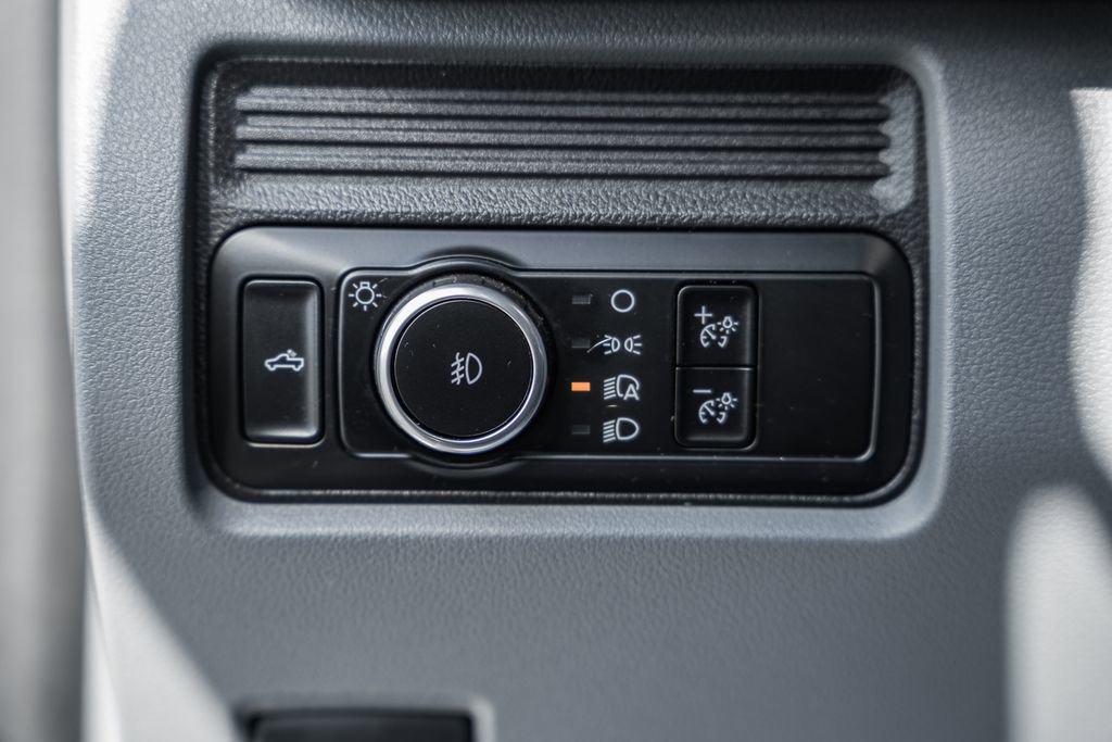 Used 2024 Ford F250 XL w/ Snow Plow Prep Package image 40