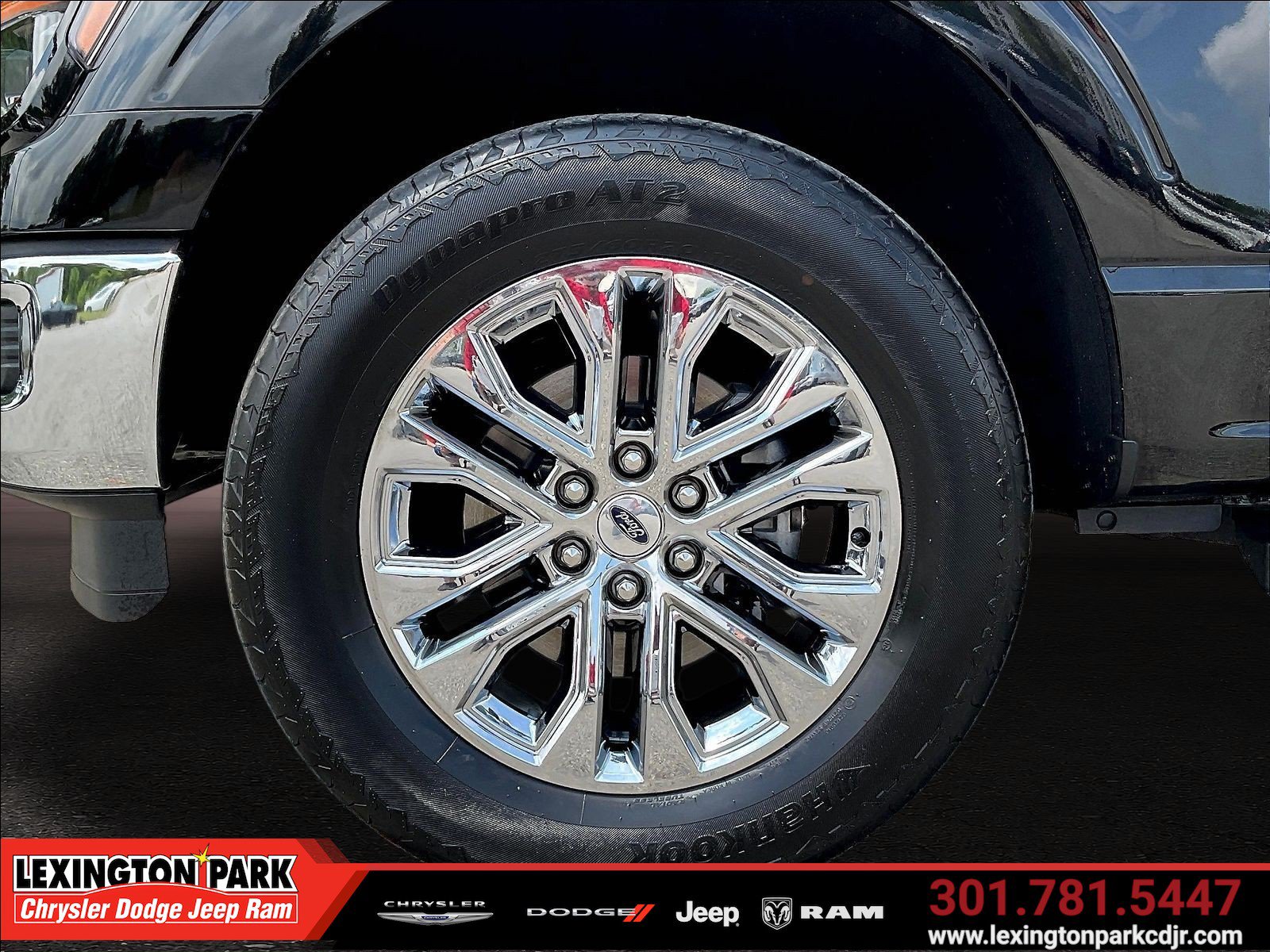 Used 2025 Ford F150 XLT w/ Equipment Group 302A MID AWD/4WD image 33