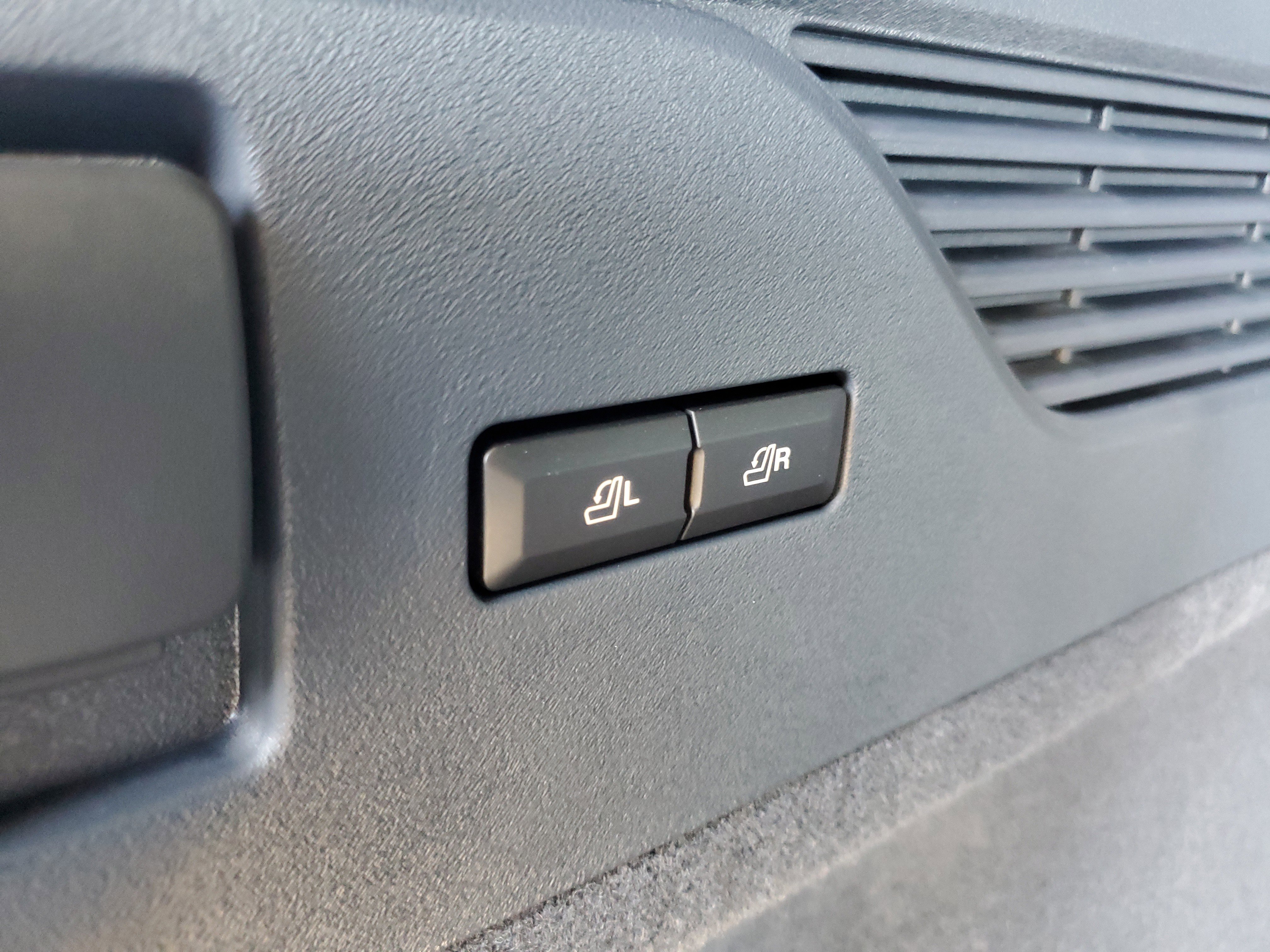New 2026 Lincoln Nautilus Black Label AWD/4WD image 33