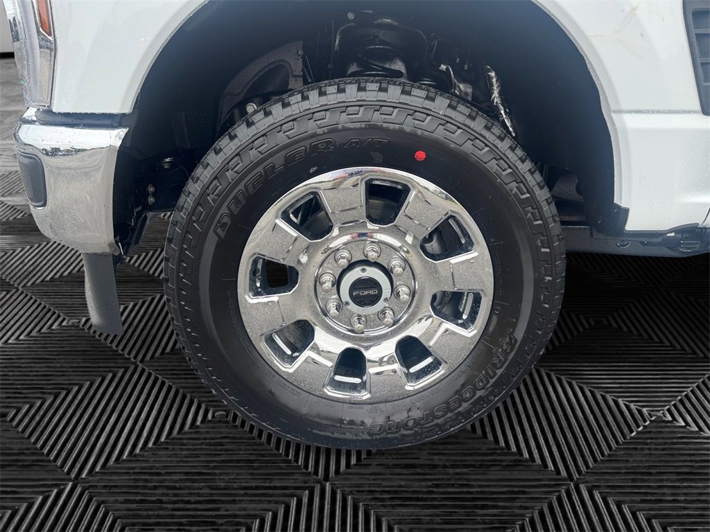 New 2026 Ford F250 Lariat image 9