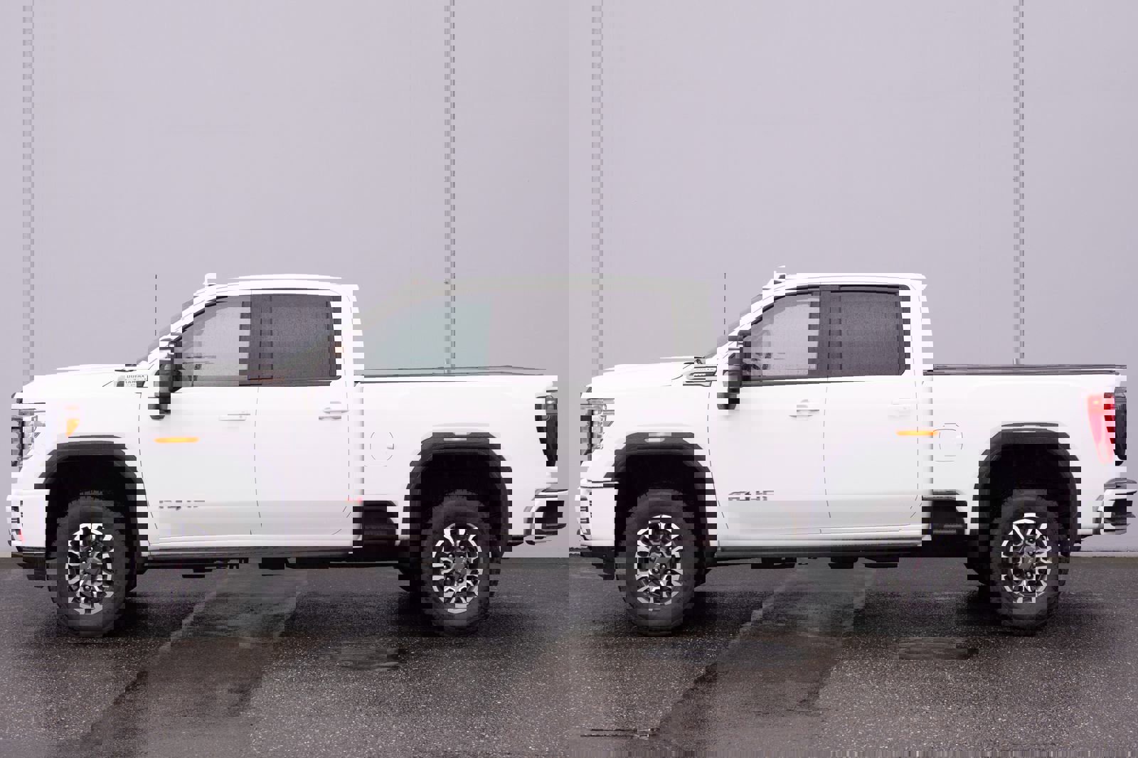 Used 2021 GMC Sierra 3500 AT4 w/ AT4 Preferred Package image 31