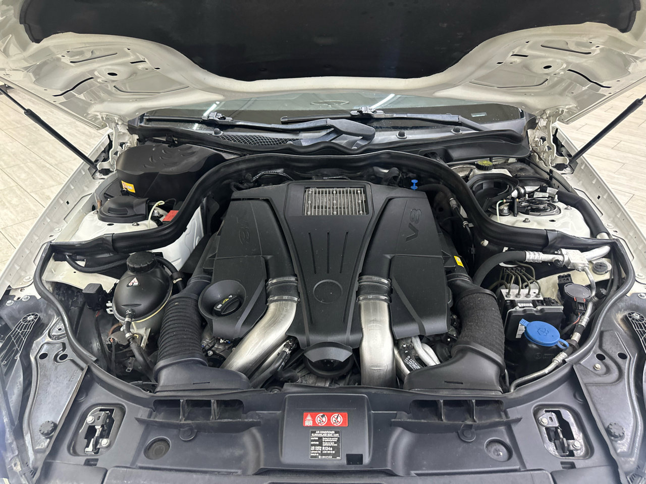 Used 2014 Mercedes-Benz CLS 550 CLS550 4MATIC w/ Premium 1 Package image 42