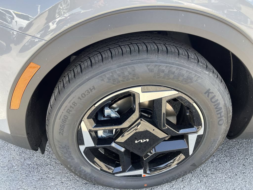 New 2026 Kia Sportage EX FWD image 10