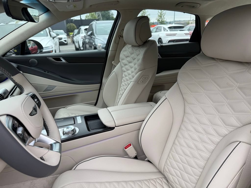 Certified 2025 Genesis G80 3.5T Sport Prestige AWD/4WD image 8