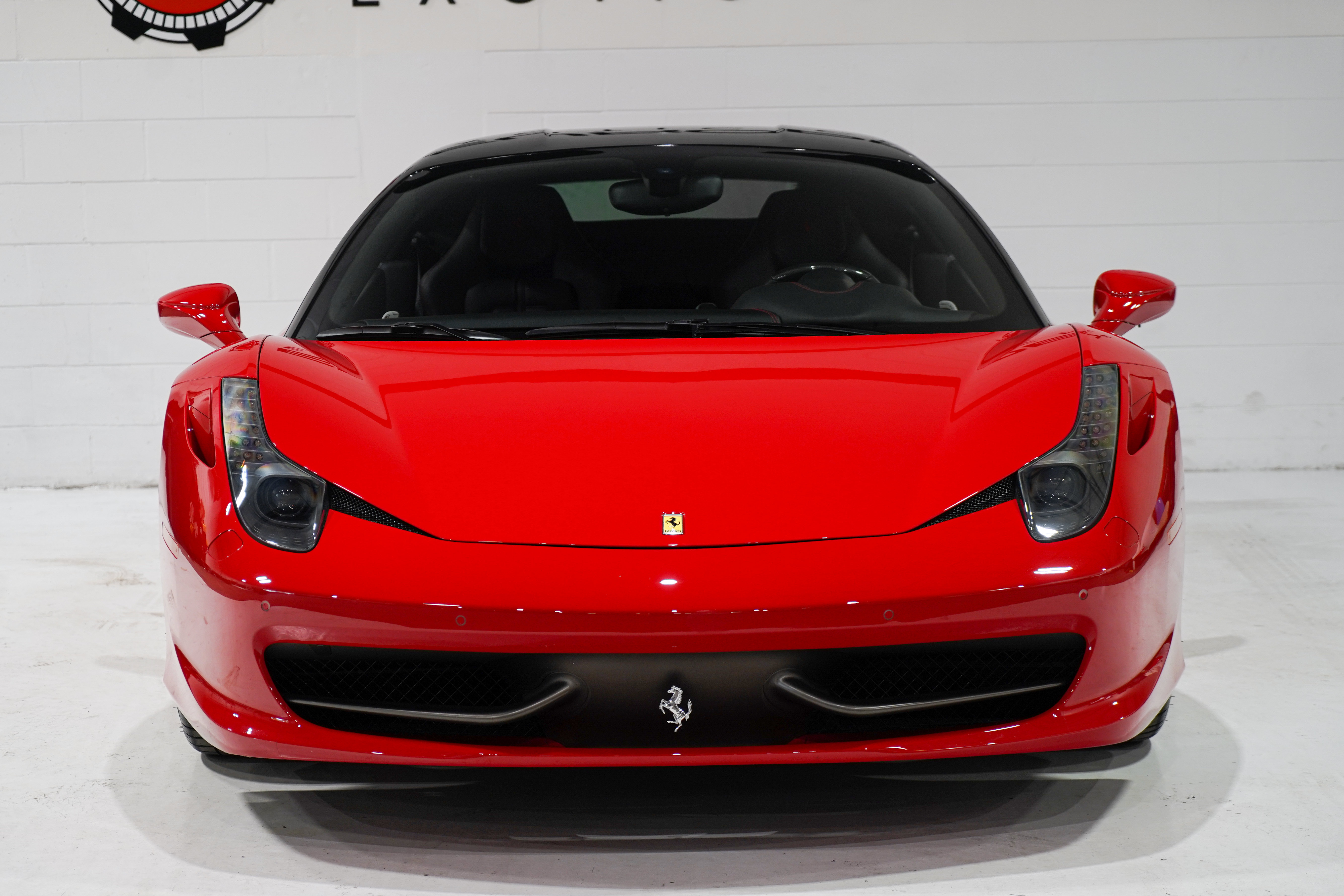 Used 2014 Ferrari 458 Italia Coupe RWD image 5