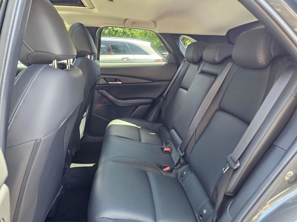 Certified 2024 MAZDA CX-30 AWD 2.5 S w/ Preferred Package image 17