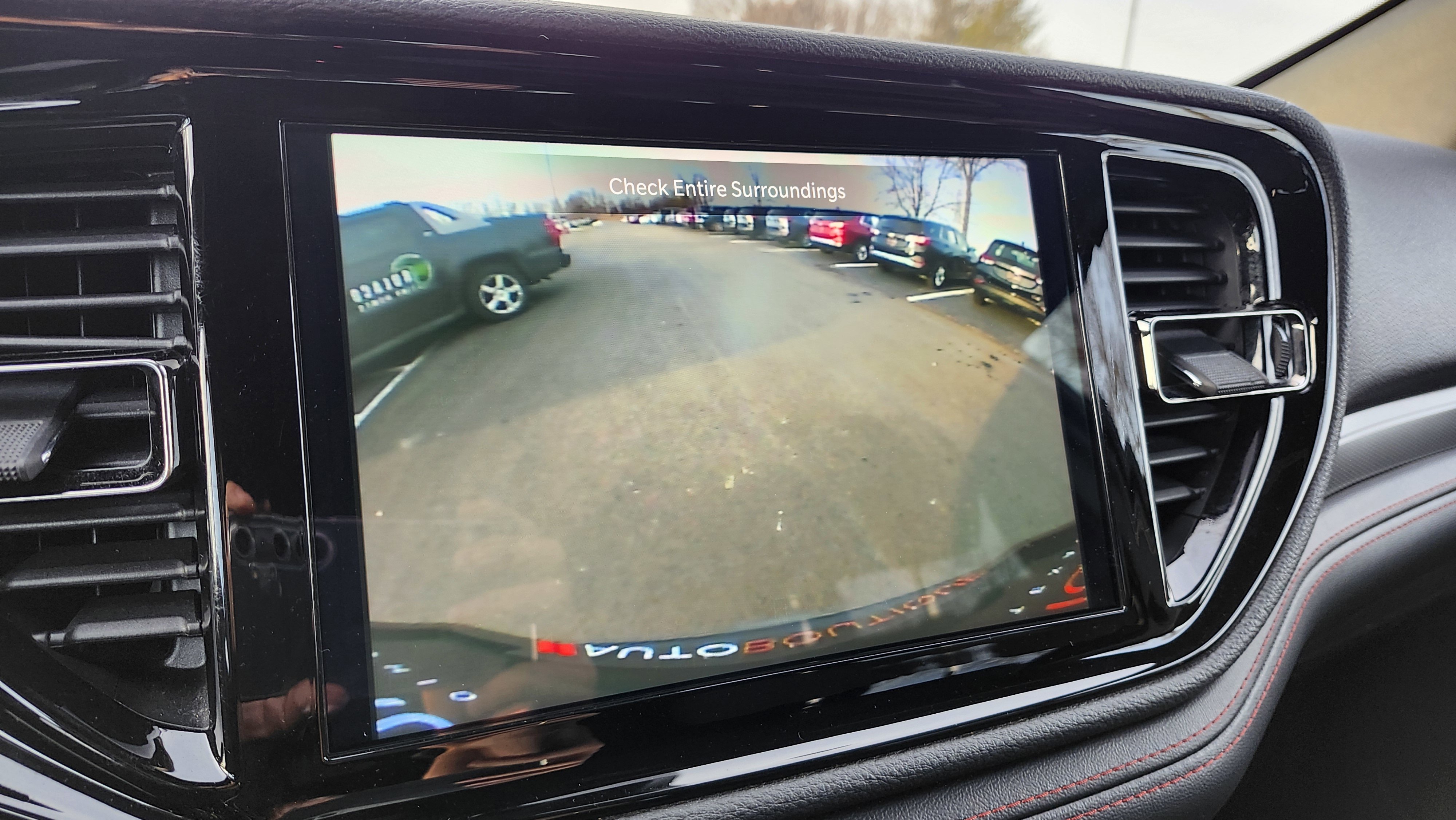 Used 2023 Dodge Durango GT image 2