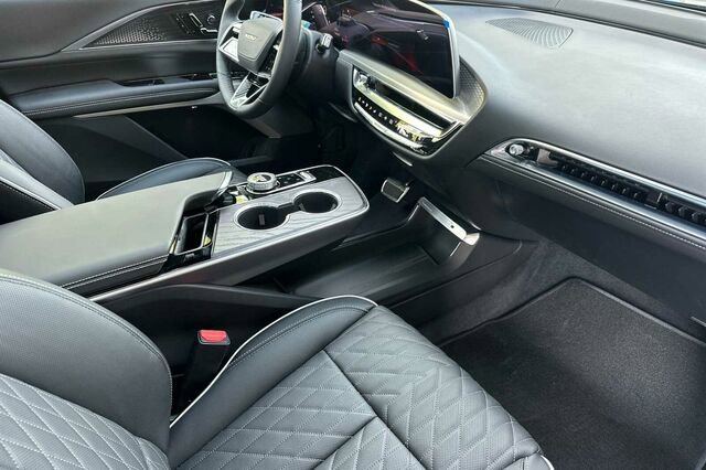 New 2026 Cadillac Lyriq V w/ LPO, Floor Liner Package image 16