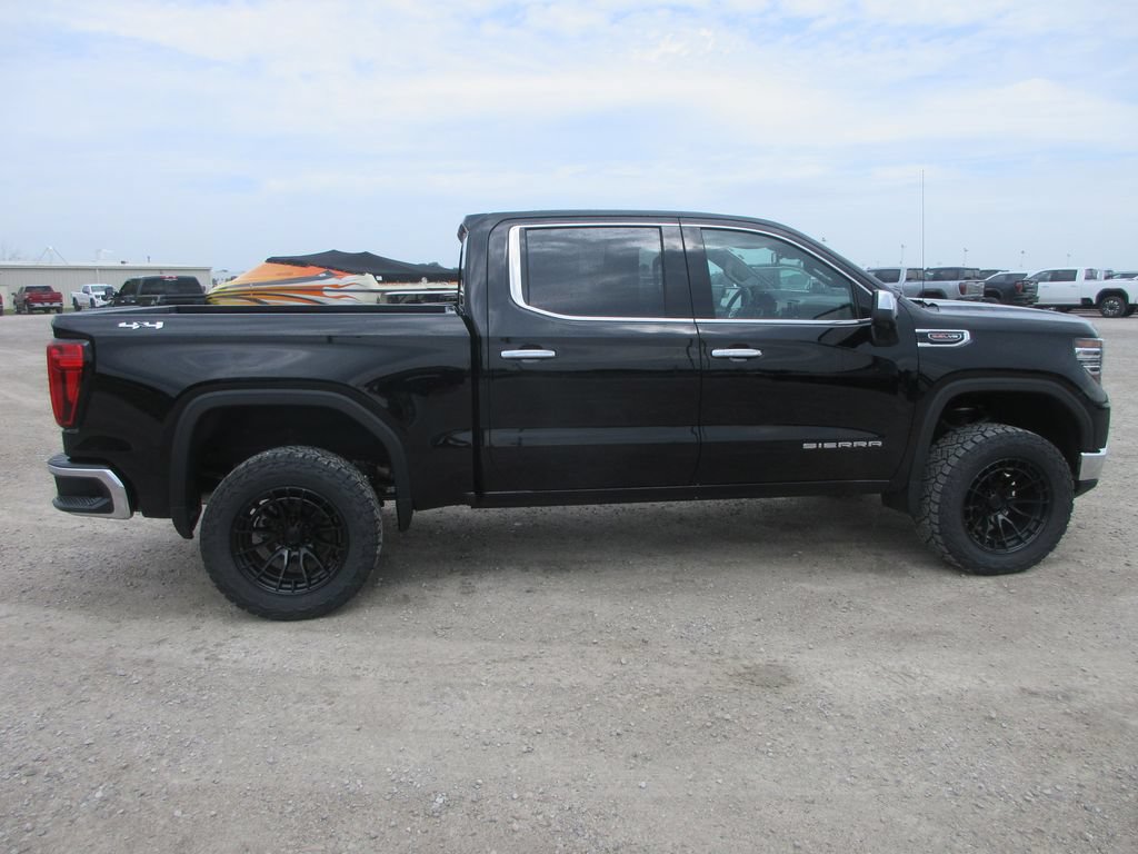 New 2026 GMC Sierra 1500 SLT w/ SLT Convenience Package AWD/4WD image 3