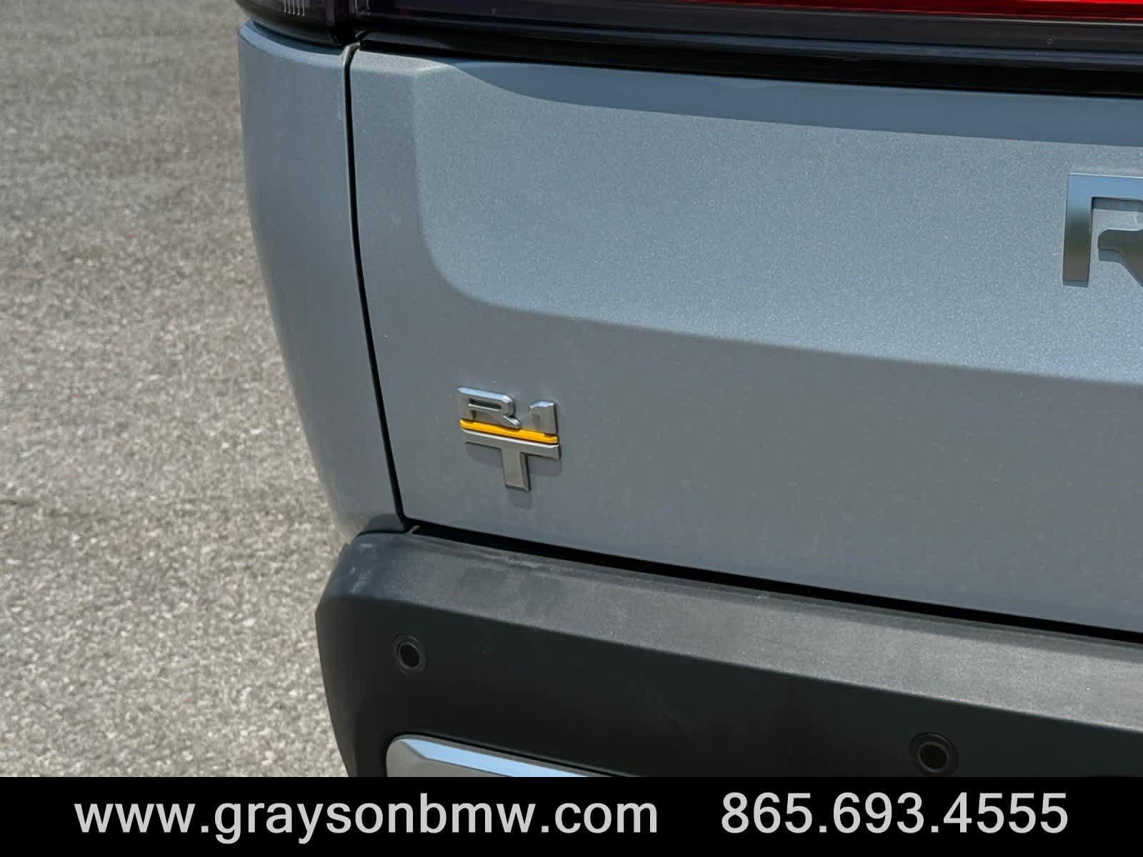 Used 2023 Rivian R1T Adventure AWD/4WD image 11
