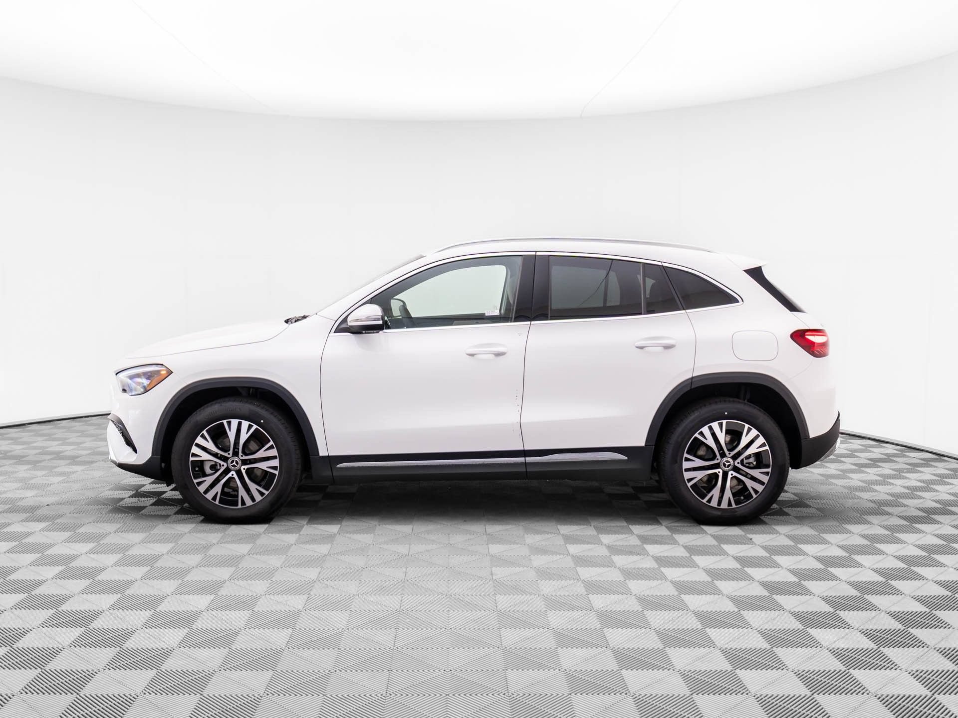 New 2025 Mercedes-Benz GLA 250 4MATIC video 2