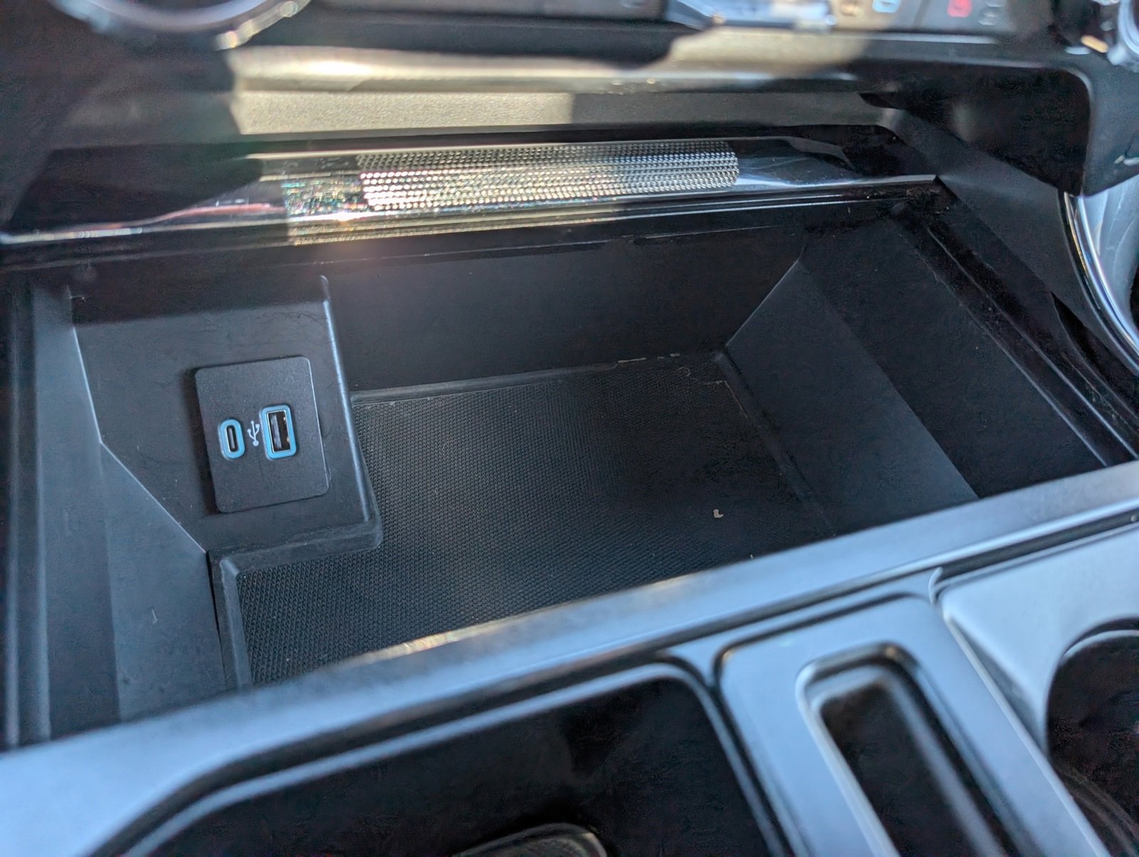 Used 2022 Ford F150 Lariat image 22