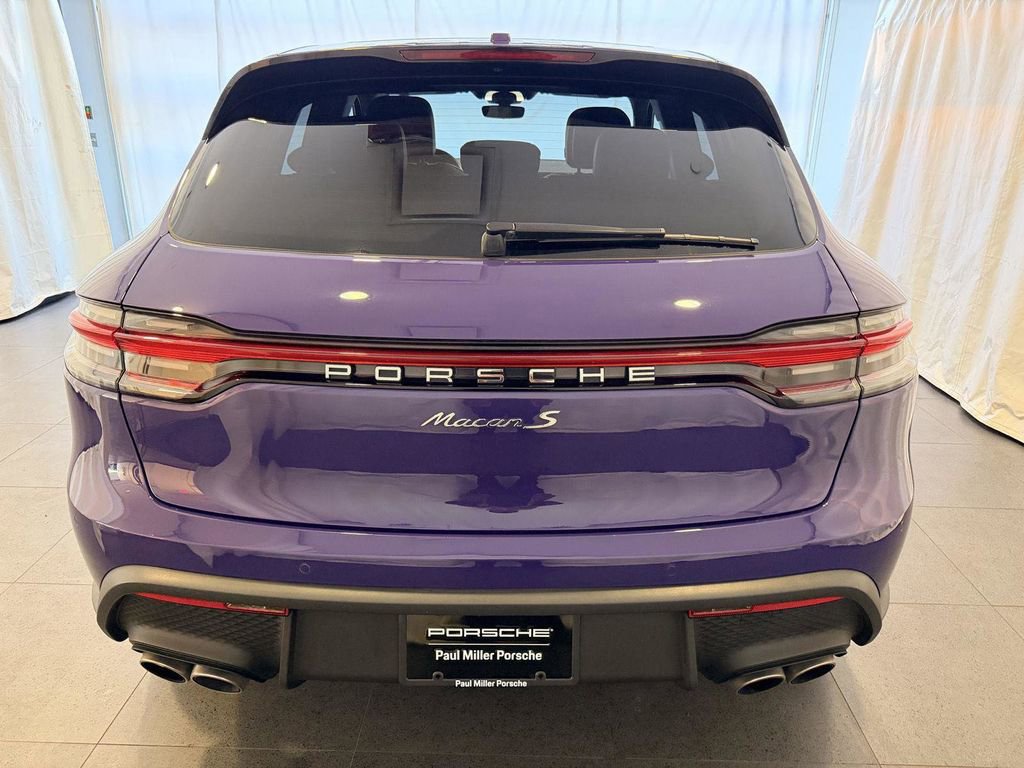 Used 2022 Porsche Macan S image 8