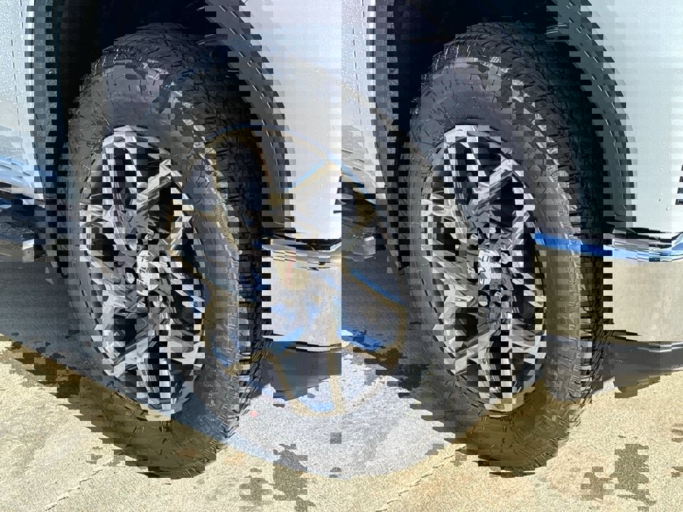 Used 2026 GMC Sierra 1500 SLT w/ SLT Premium Plus Package image 7