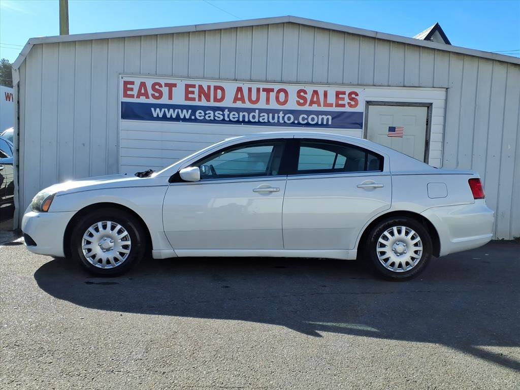 Used 2011 Mitsubishi Galant ES image 2